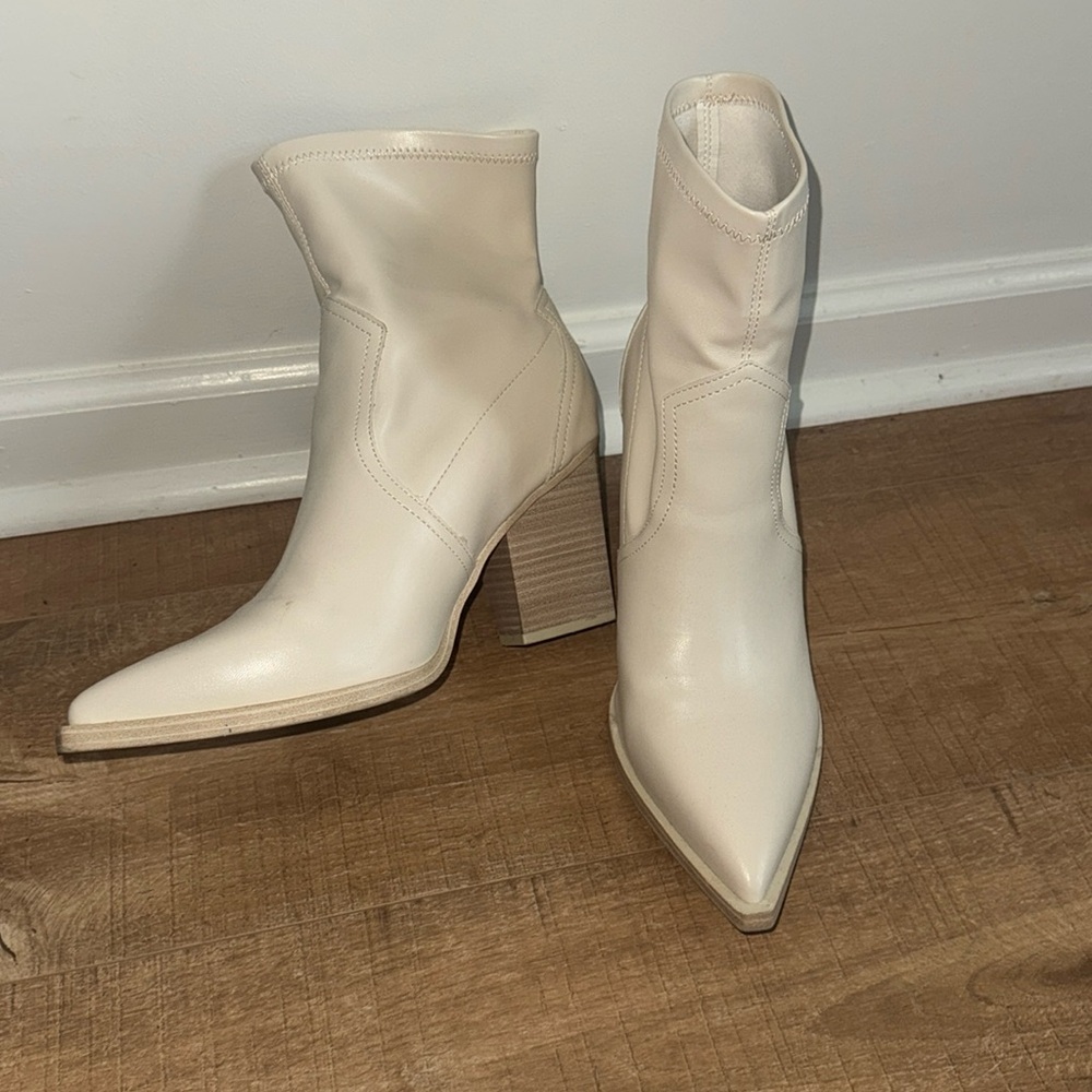 Cream MIA western ankle boot size 10